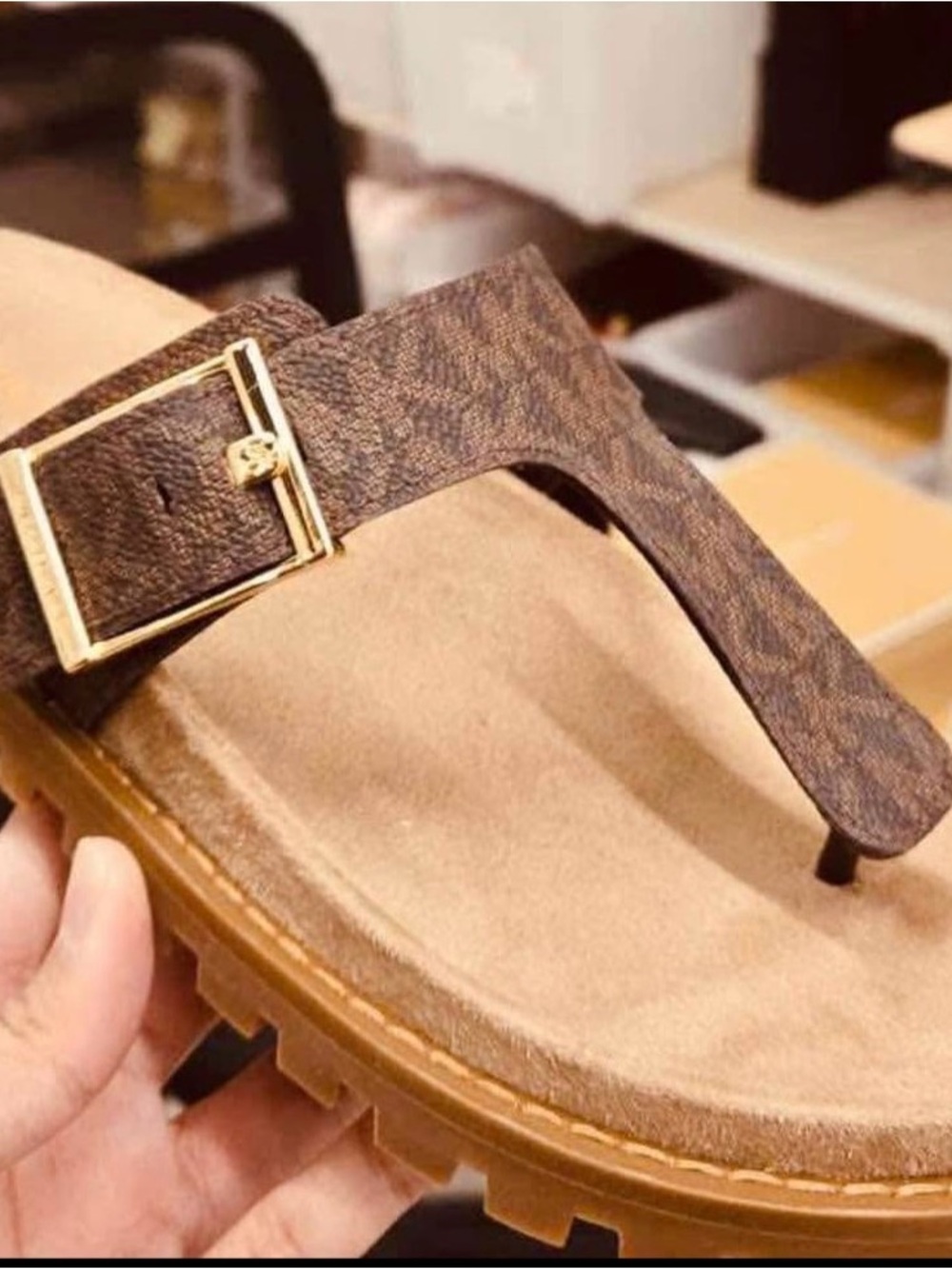 Women's Brown Textured Buckle Thong Sandals